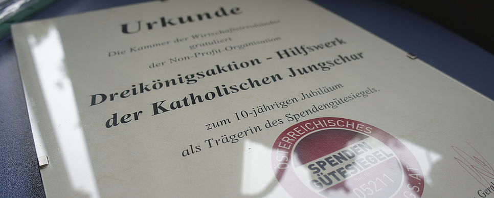 10 Jahre Spendengütesiegel Urkunde zum zehnjährigen Erhalt des Spendengütesiegels