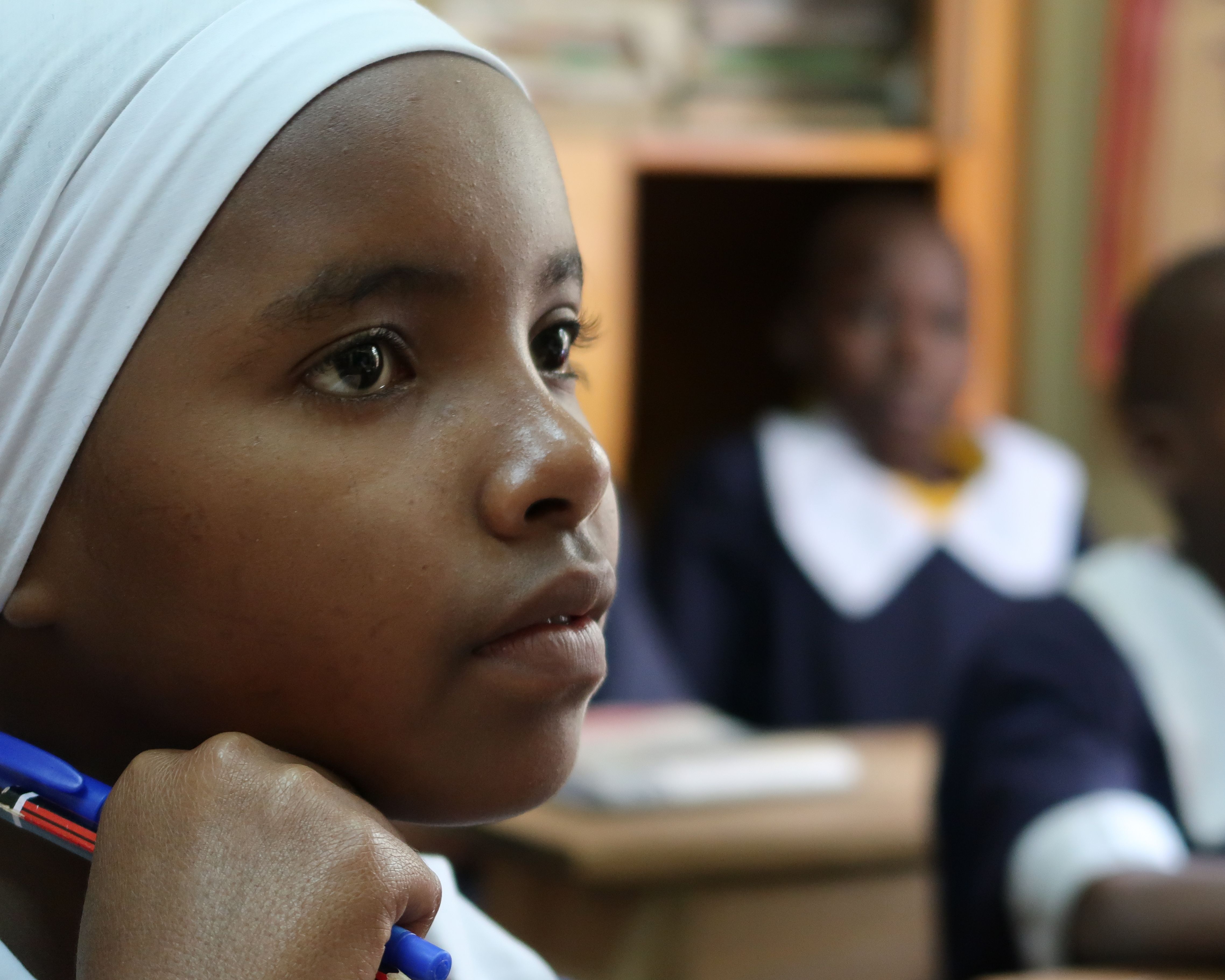 Mädchen in einer Schule in Kenia